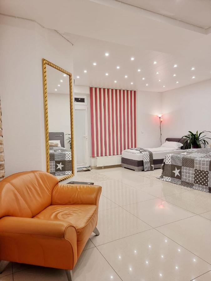 Gemuetliches J&L Apartment Nahe Des Hauptbahnhofes Baden-Baden Eksteriør bilde